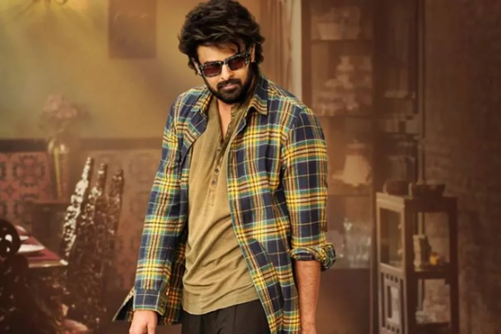 రాధేశ్యామ్ కంటే ముందొచ్చిన సాహో పరిస్థితి కూడా అంతే. ఇక ప్రభాస్, ప్రశాంత్ నీల్ లాంటి మాసివ్ కాంబినేషన్లో వచ్చిన సలార్ మూవీ రెండు మూడు సార్లు వాయిదా పడి పైనల్ గా థియేటర్లలో సందడి చేసింది. సలార్ సినిమాతో పాటు కల్కి కూడా పోస్ట్ పోన్ అయింది. అనుకున్న టైం కాకుండా…మరో డేట్ తో సినిమాను విడుదల చేశారు మేకర్స్. ఇలా వరసగా ప్రభాస్ సినిమాలన్నీ వాయిదా పడుతూనే వచ్చాయి. ఇప్పుడు రాజాసాబ్ కూడా పోస్ట్ పోన్ అయ్యేసరికి ప్రభాస్ అభిమానులు నిరాశ చెందుతున్నారు.